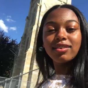 Meet your Posher, Sharon